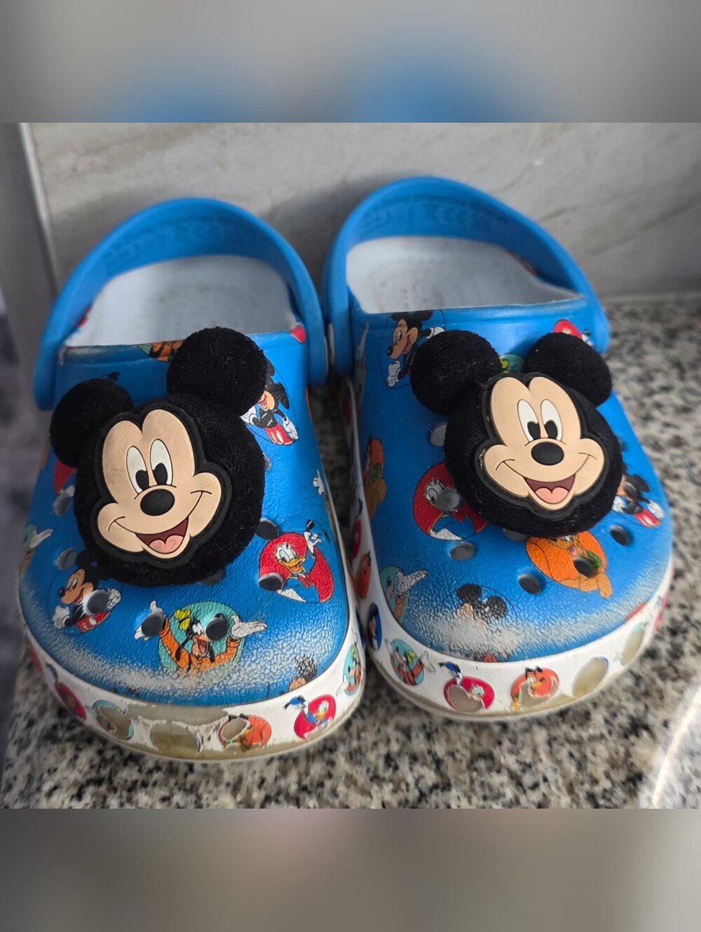 Disney Mickey Mouse Disney World Toddler Light Up Crocs Shoes C7 Goofy Pluto Don